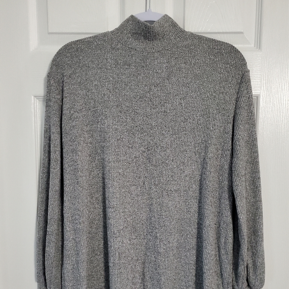 NWOT Topshop Mock Neck Top Sweater sz 2 XS Small Grey